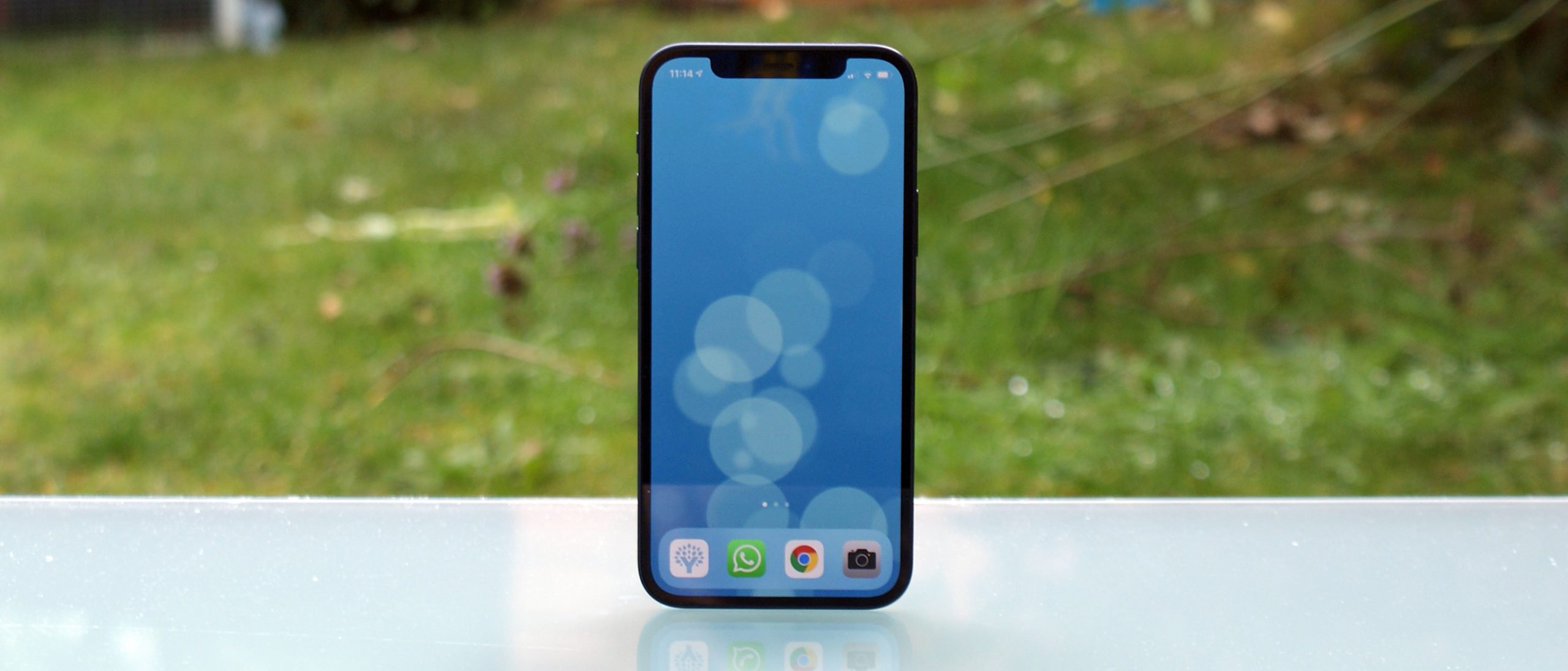 Iphone 12 - Iphone 12 là gì và phù hợp với ai? Iphone 12 - Iphone 12 là gì và phù hợp với ai?