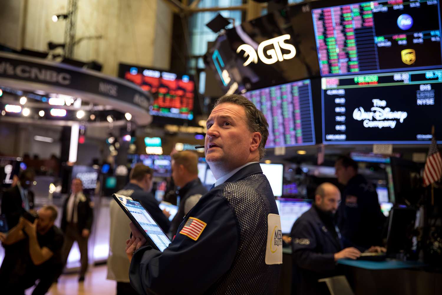 Dow Jones - Ý nghĩa của chỉ số Dow Jones với nhà đầu tư Dow Jones - Ý nghĩa của chỉ số Dow Jones với nhà đầu tư