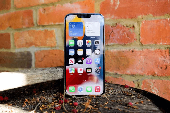 Iphone 13 - Camera kép và khả năng quay video